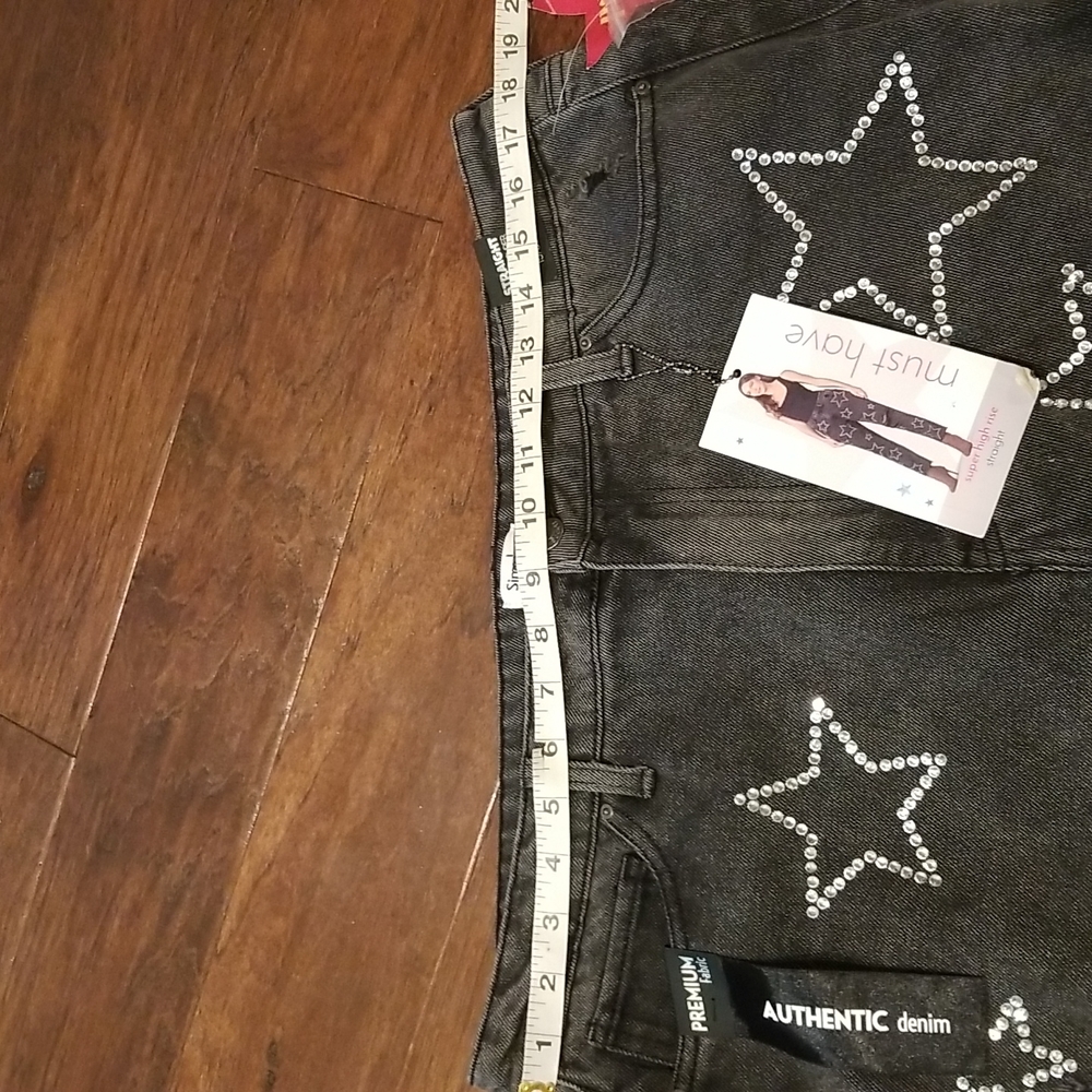 Simple Society Faded Blk High Rise Jeans W/ F… - Picture 8 of 12